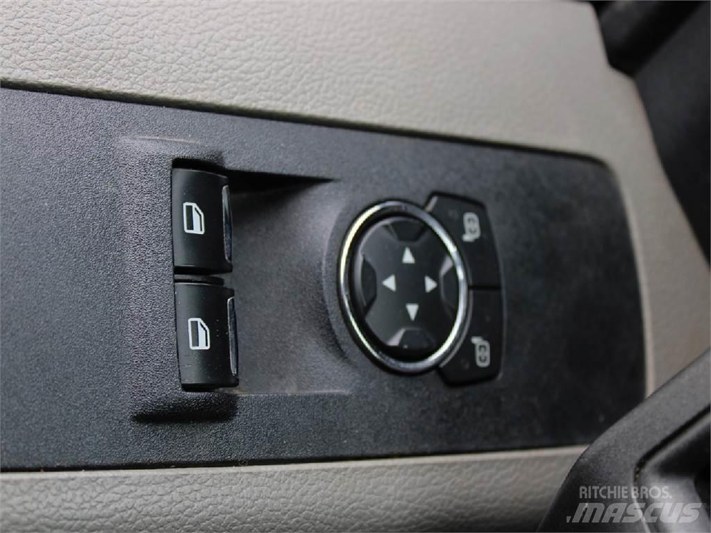 Ford F550 Автовишки на базі вантажівки