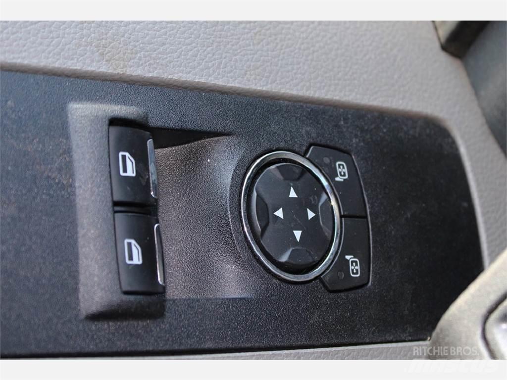 Ford F550 Автовишки на базі вантажівки