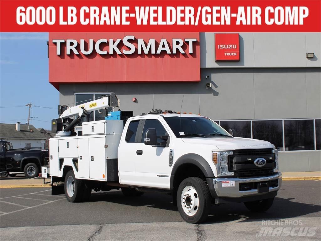 Ford F550 Комунальні автомобілі / автомобілі загального призначення