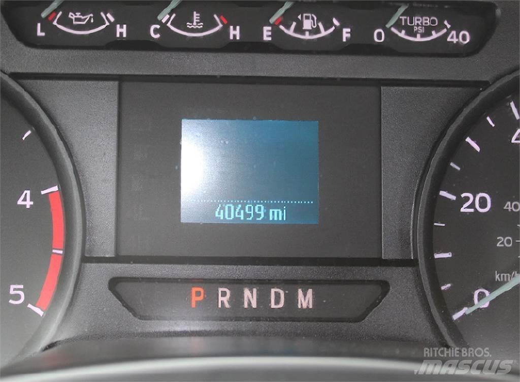 Ford F550 Комунальні автомобілі / автомобілі загального призначення
