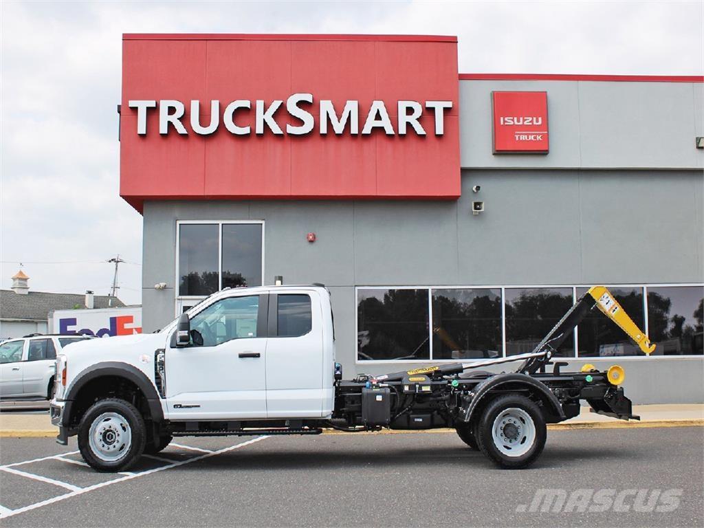 Ford F550 Автоконтейнеровози