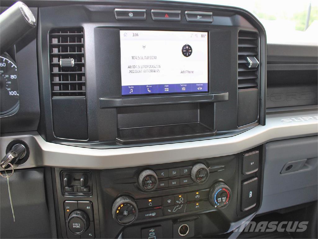 Ford F550 Автоконтейнеровози