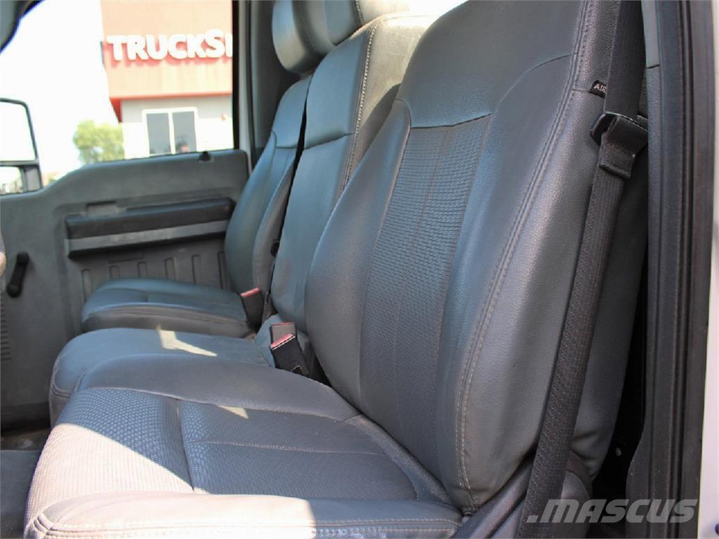 Ford F550 Комунальні автомобілі / автомобілі загального призначення