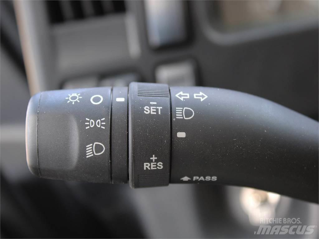 Isuzu FTR Фургони