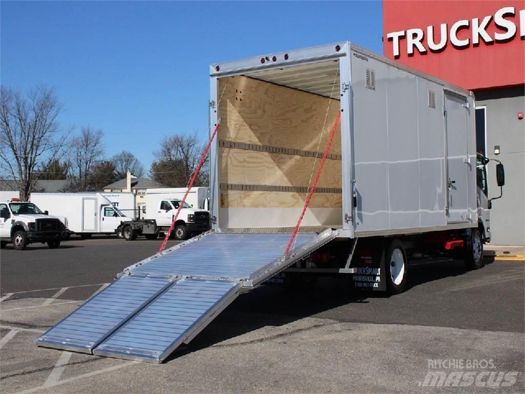 Isuzu NRR Фургони