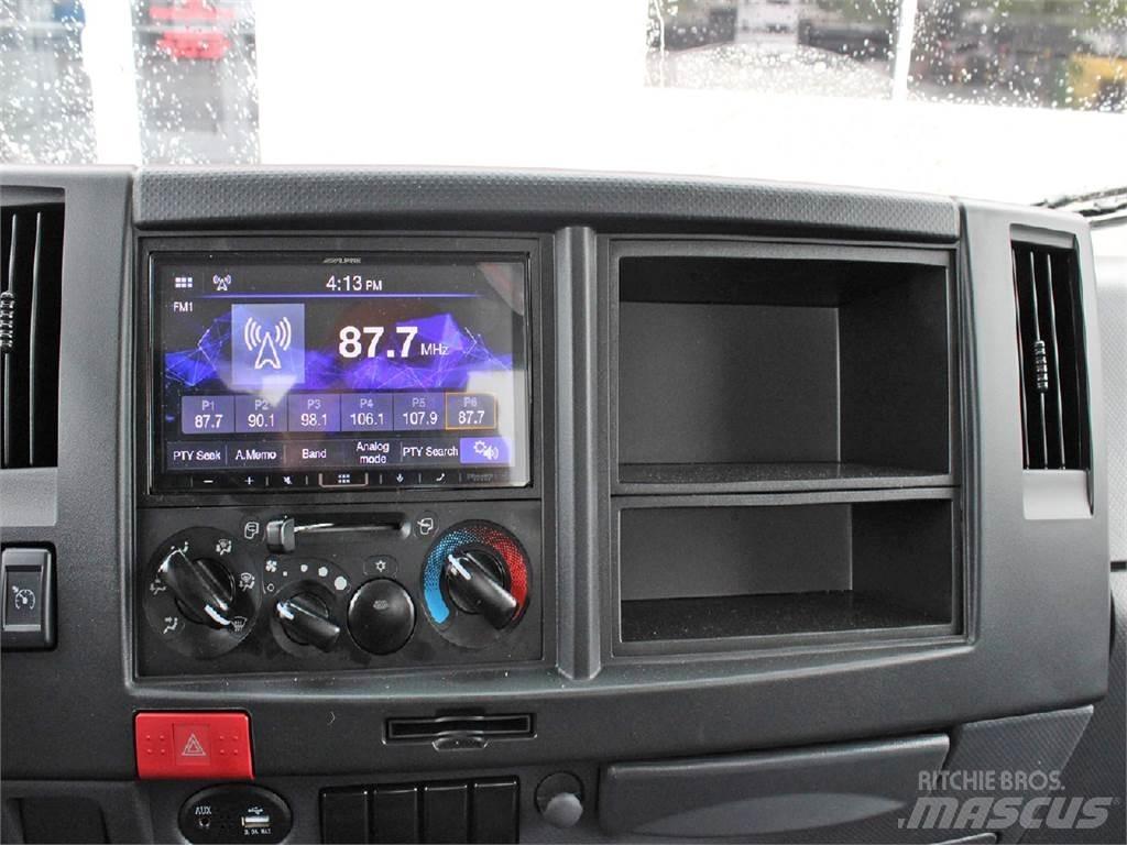 Isuzu NRR Фургони