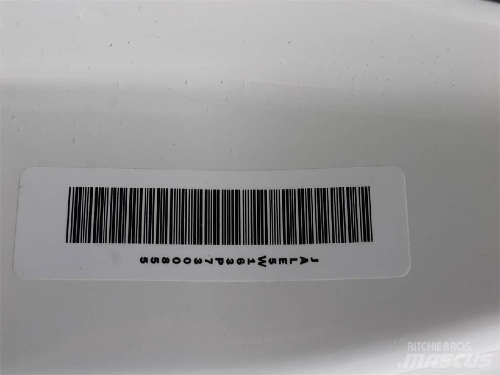 Isuzu NRR Фургони