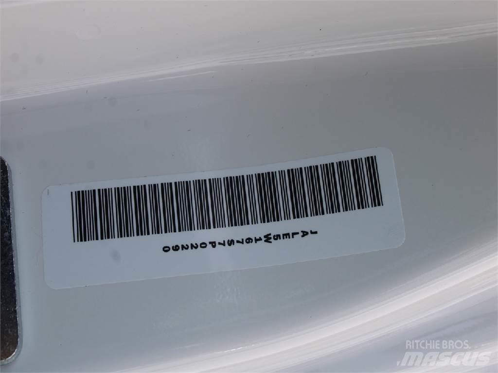 Isuzu NRR Автоконтейнеровози