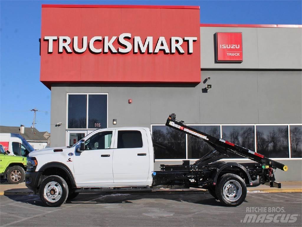 RAM 5500 Автоконтейнеровози