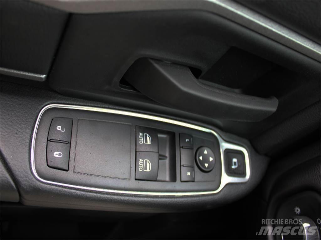 RAM 5500 Комунальні автомобілі / автомобілі загального призначення