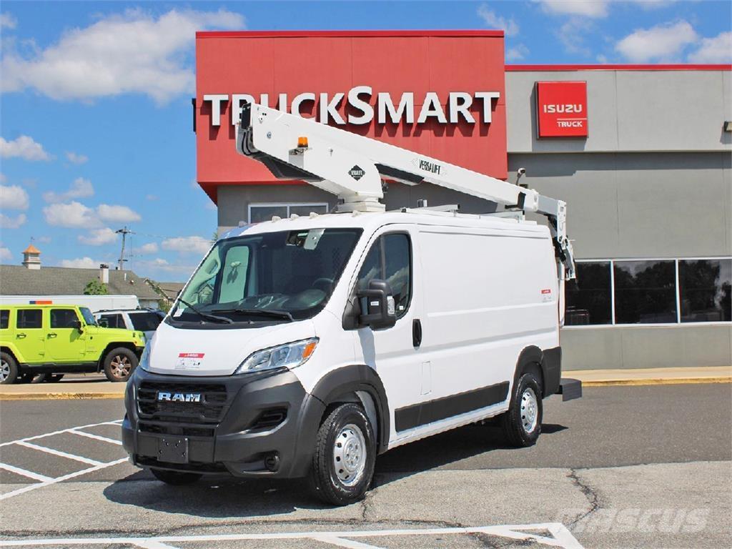 RAM PROMASTER Комунальні автомобілі / автомобілі загального призначення