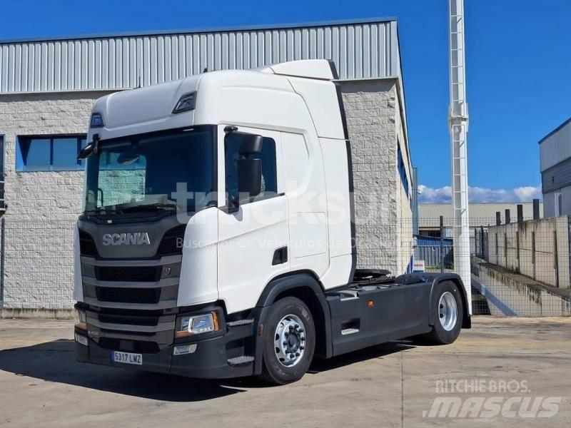 Scania R450 Тягачі