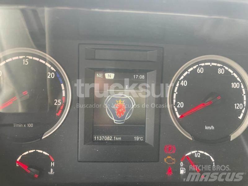 Scania R450 Тягачі