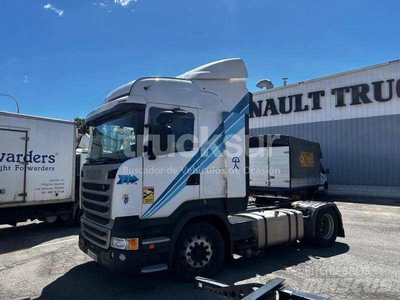 Scania R450 Тягачі