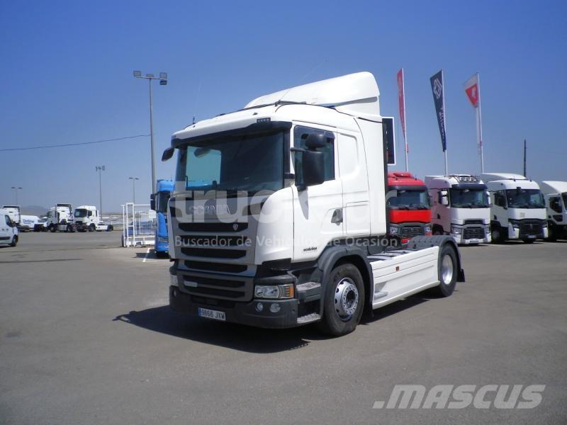 Scania R490 Тягачі
