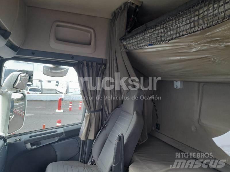 Scania R520 Тягачі