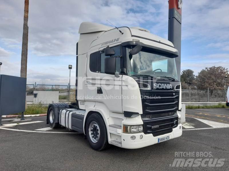 Scania R520 Тягачі