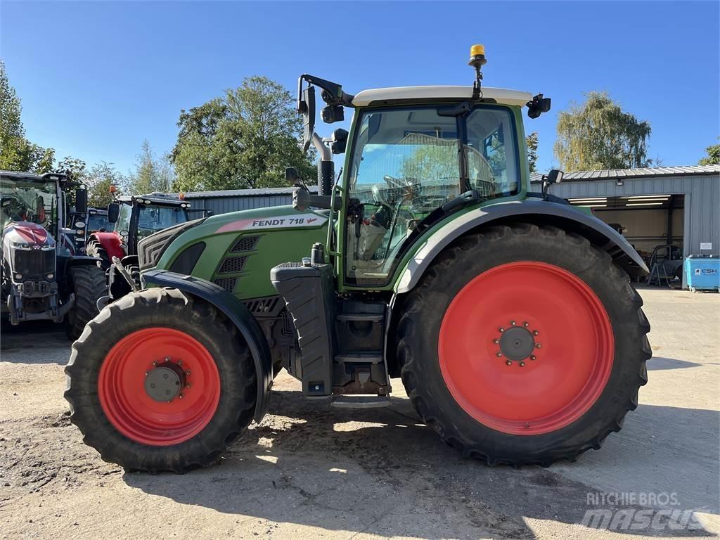 Fendt 718 Трактори