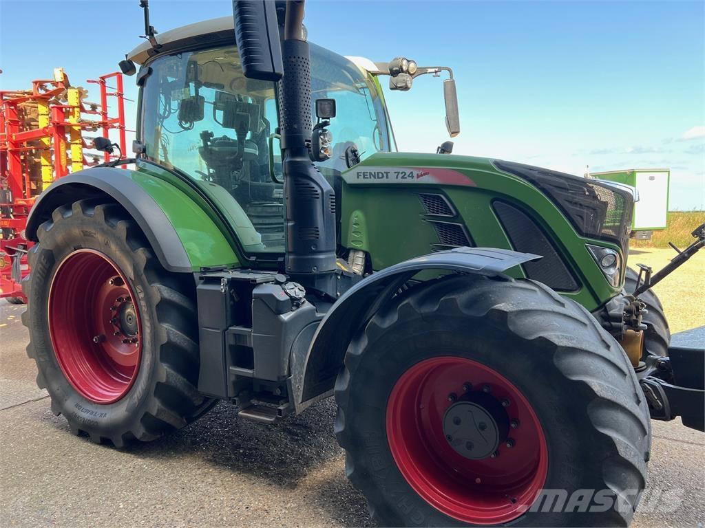 Fendt 724 Трактори