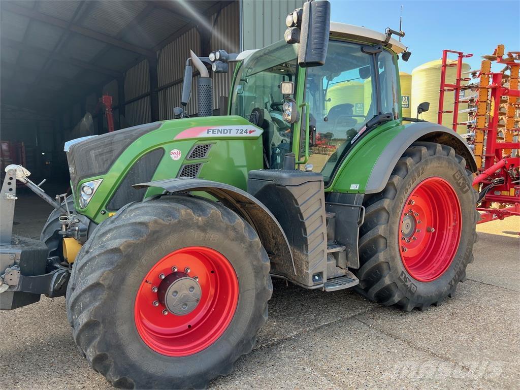Fendt 724 Трактори