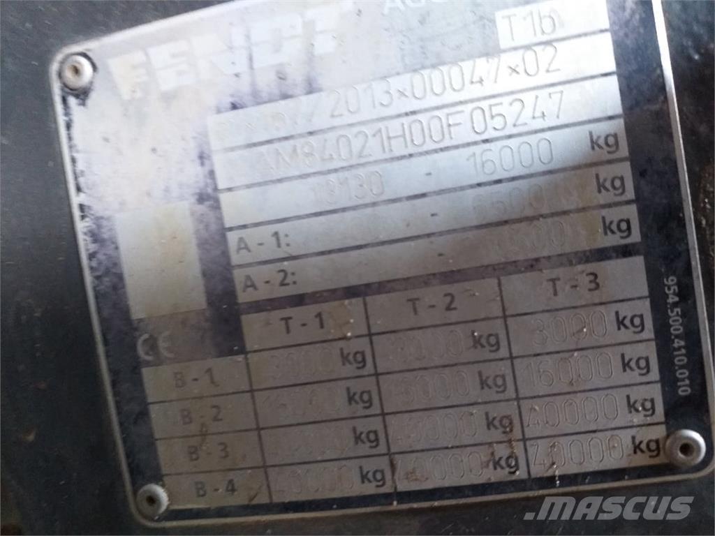Fendt 824 Трактори