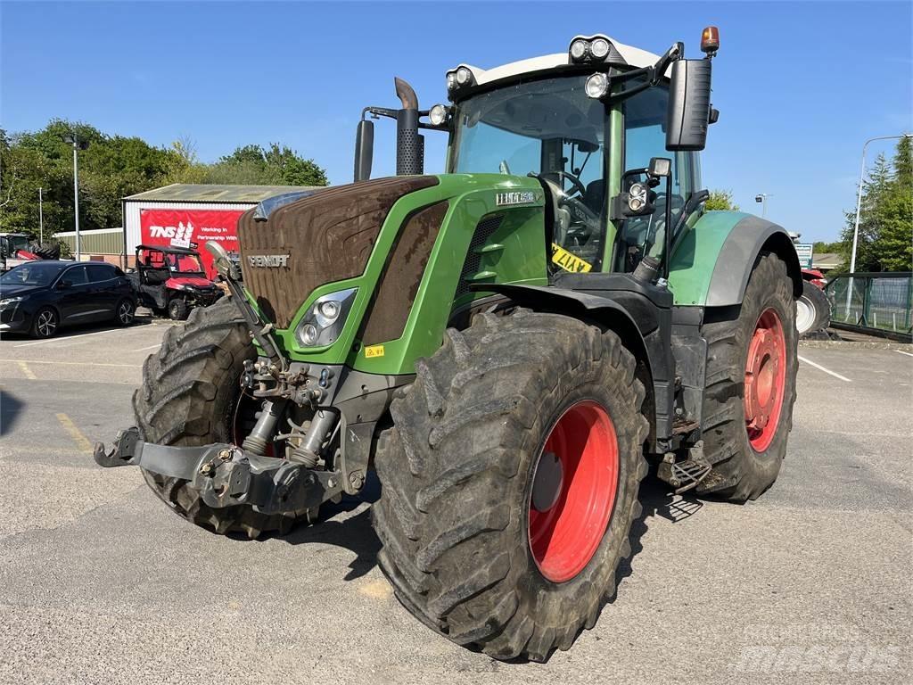 Fendt 828 DEMO Трактори