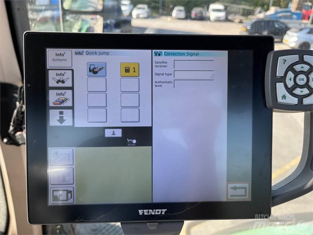 Fendt 828 DEMO Трактори