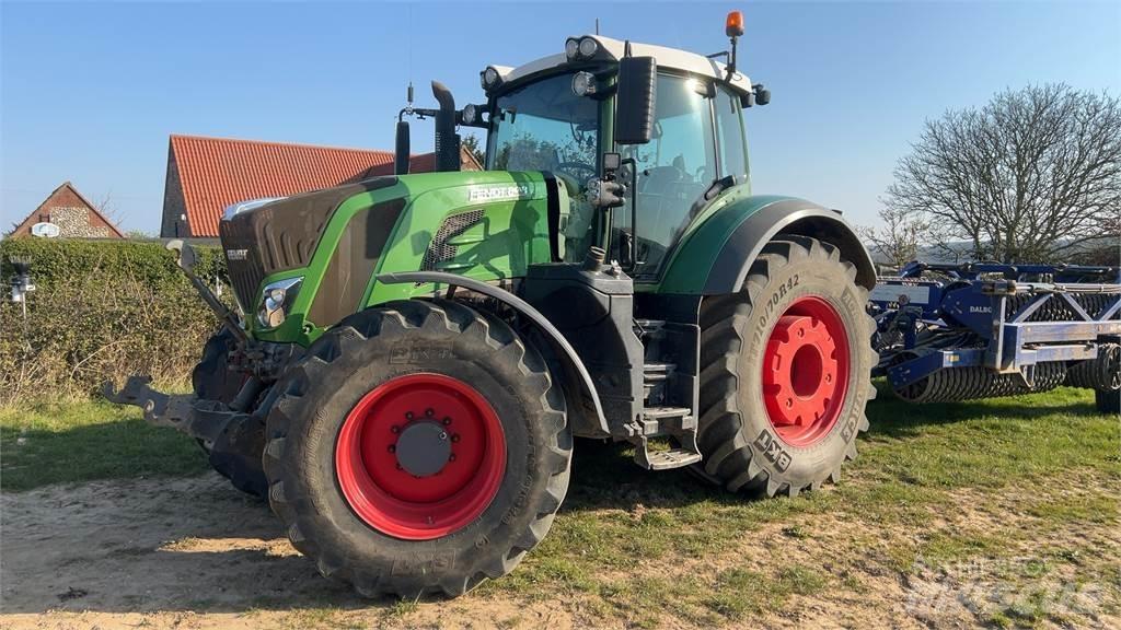 Fendt 828 S4 Трактори