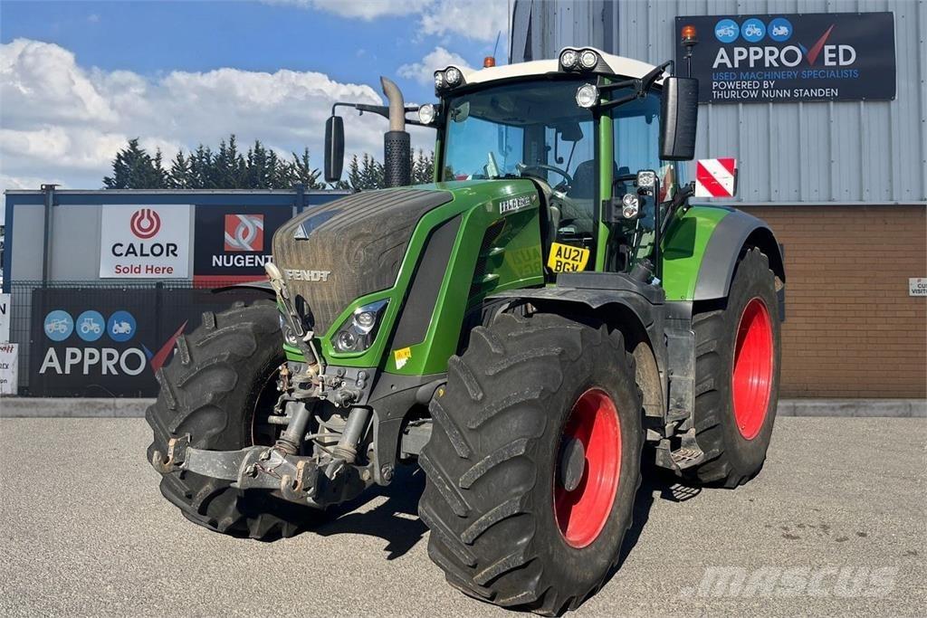 Fendt 828 VARIO Трактори