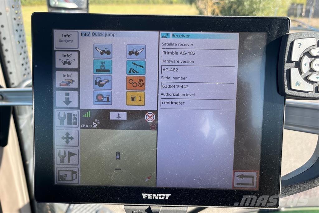 Fendt 828 VARIO Трактори