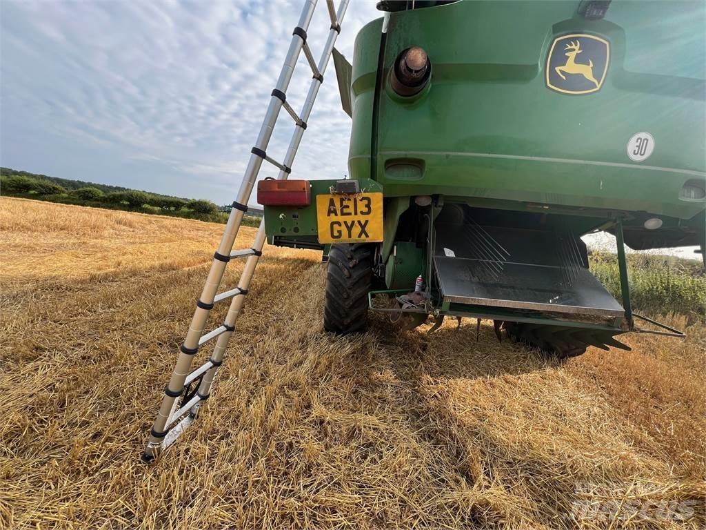 John Deere S685I Зернозбиральні комбайни