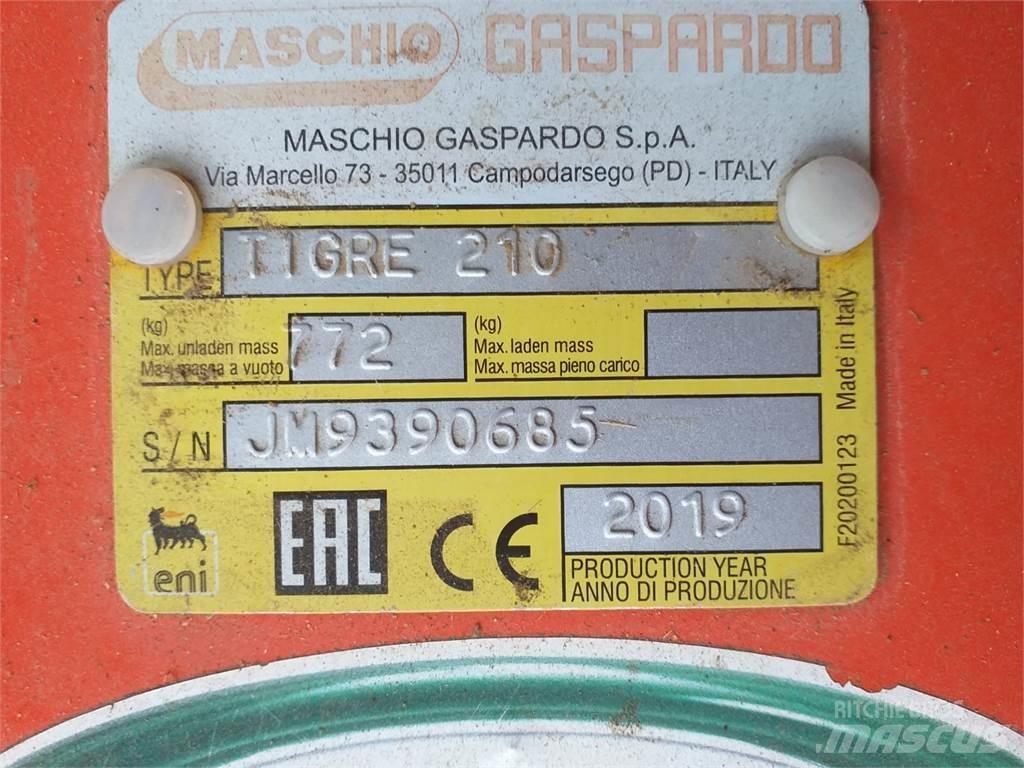 Maschio TIGRE 210 Косилки