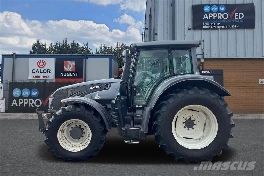 Valtra T183V Трактори
