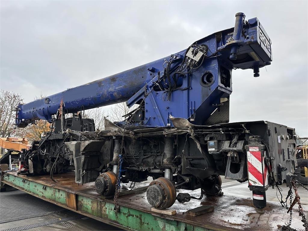 Grove GMK 4090 автокрани