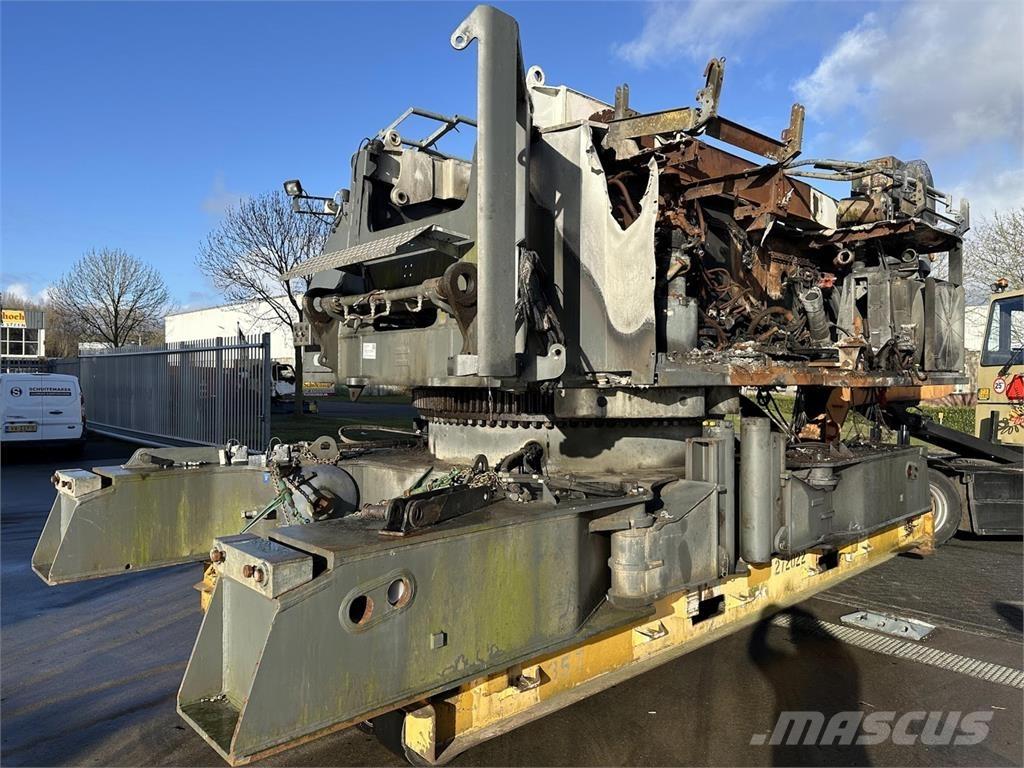 Liebherr LR 1160 автокрани