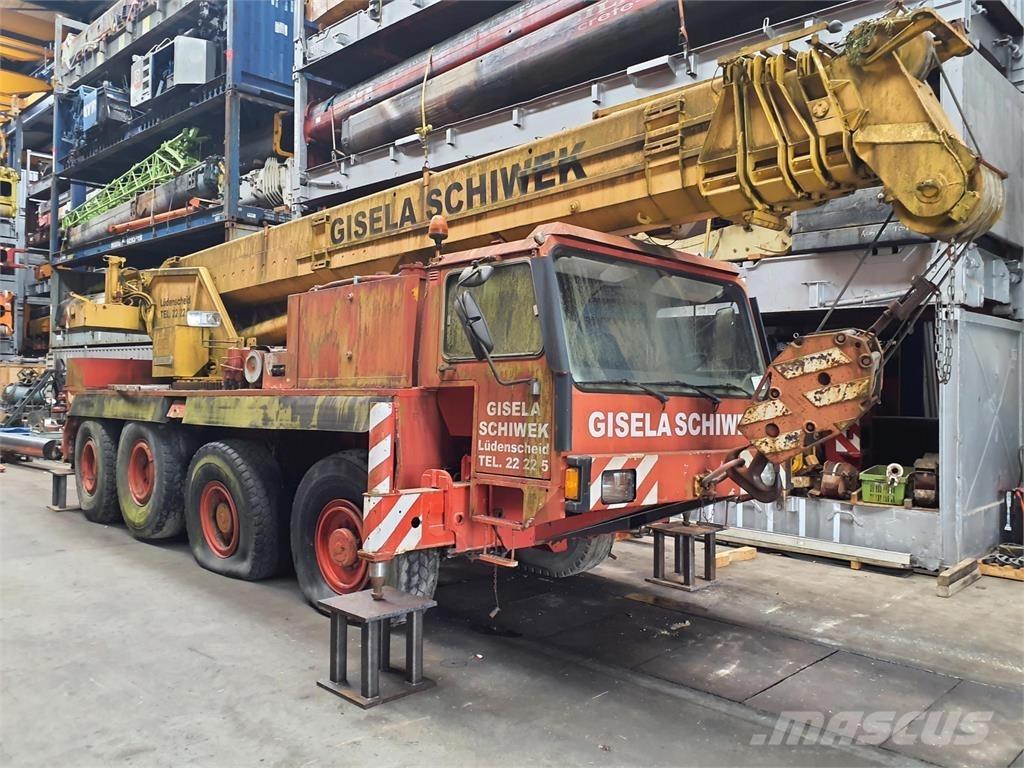 Liebherr LTM 1050 автокрани