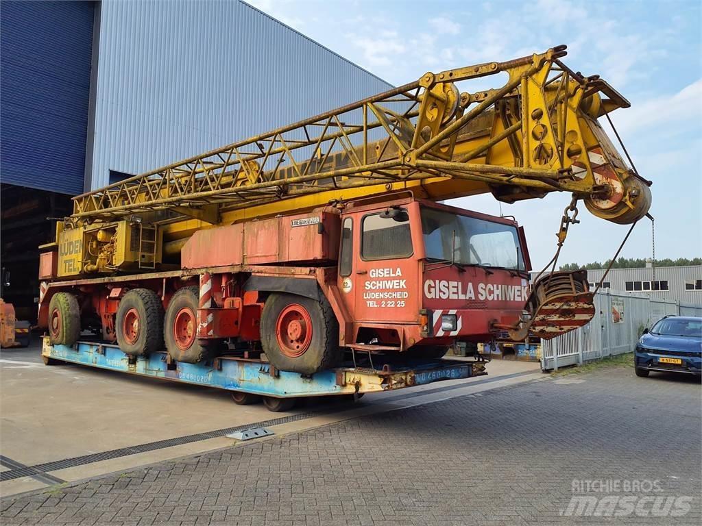 Liebherr LTM 1100 автокрани