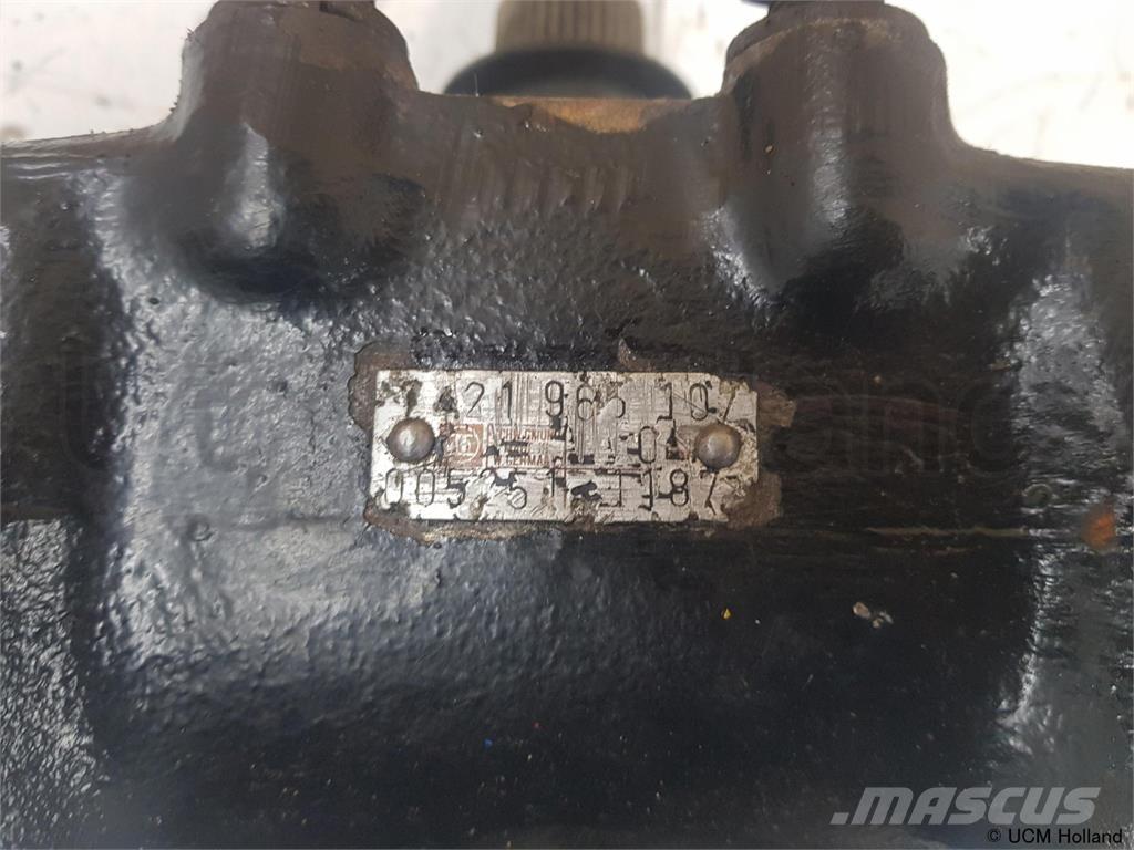 P&H S35 steering box Запчастини для кранів
