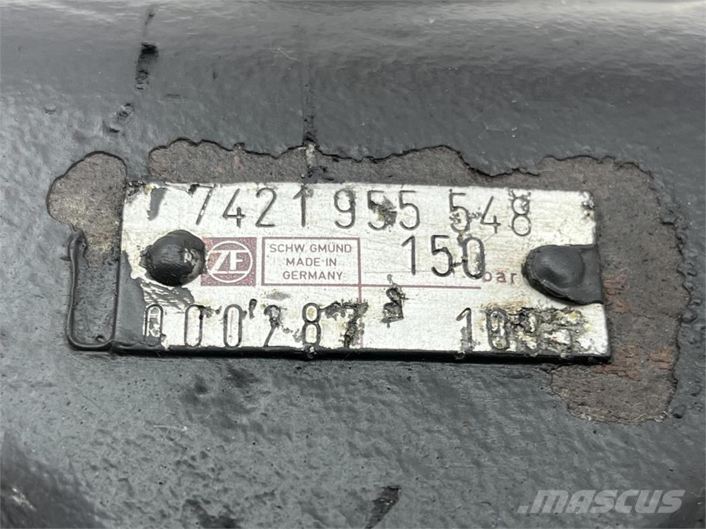  Steering box Запчастини для кранів