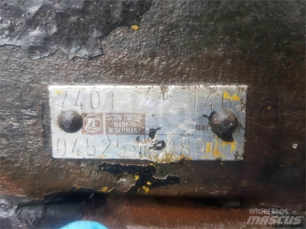  Steering box Запчастини для кранів