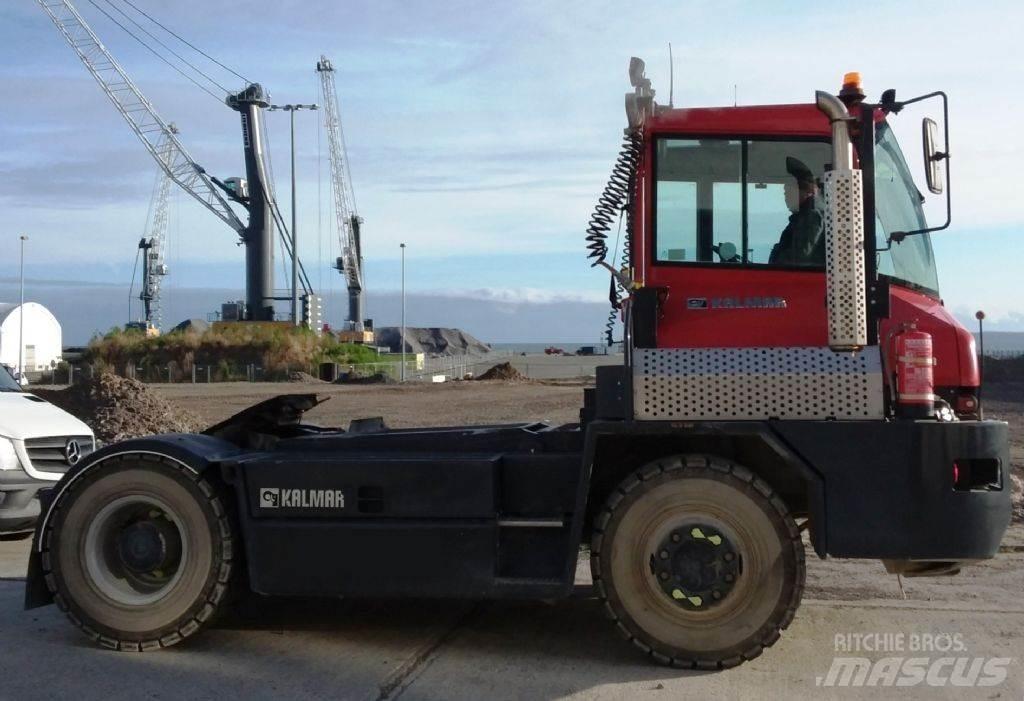 Kalmar TR618 Термінальні трактори