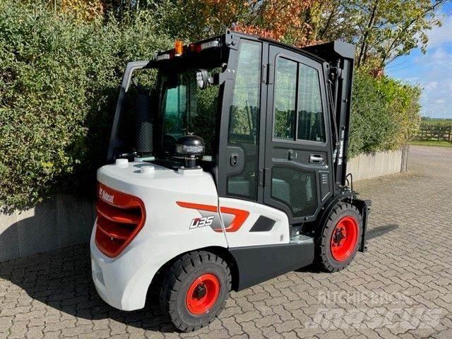 Bobcat D35C-9 Дизельні навантажувачі