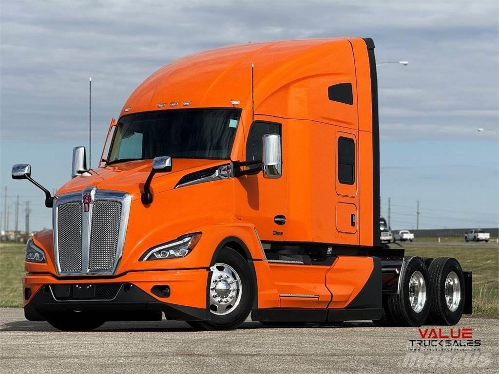 Kenworth T680 Тягачі