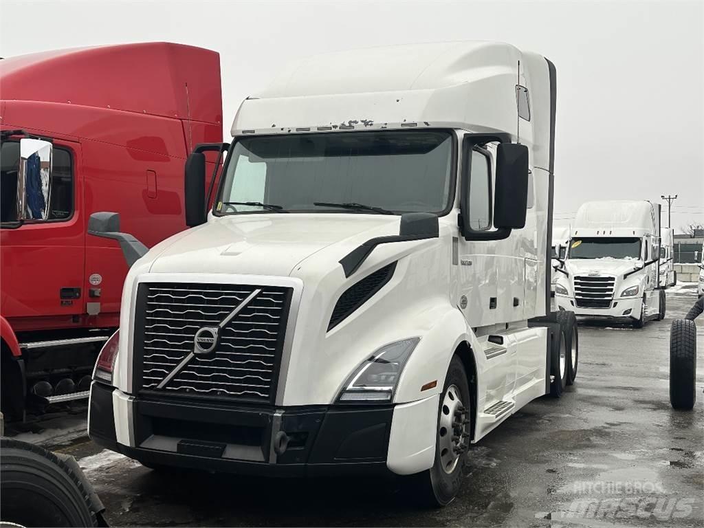Volvo VNL760 Тягачі
