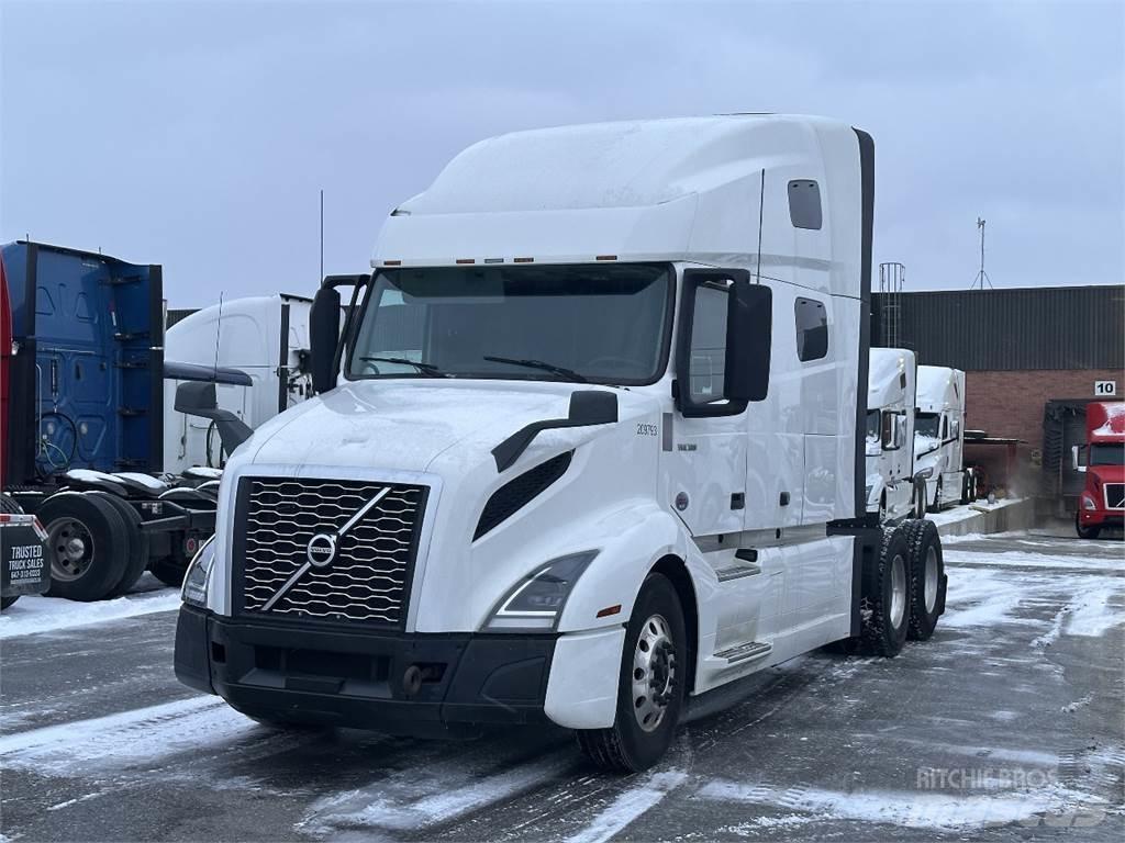 Volvo VNL760 Тягачі