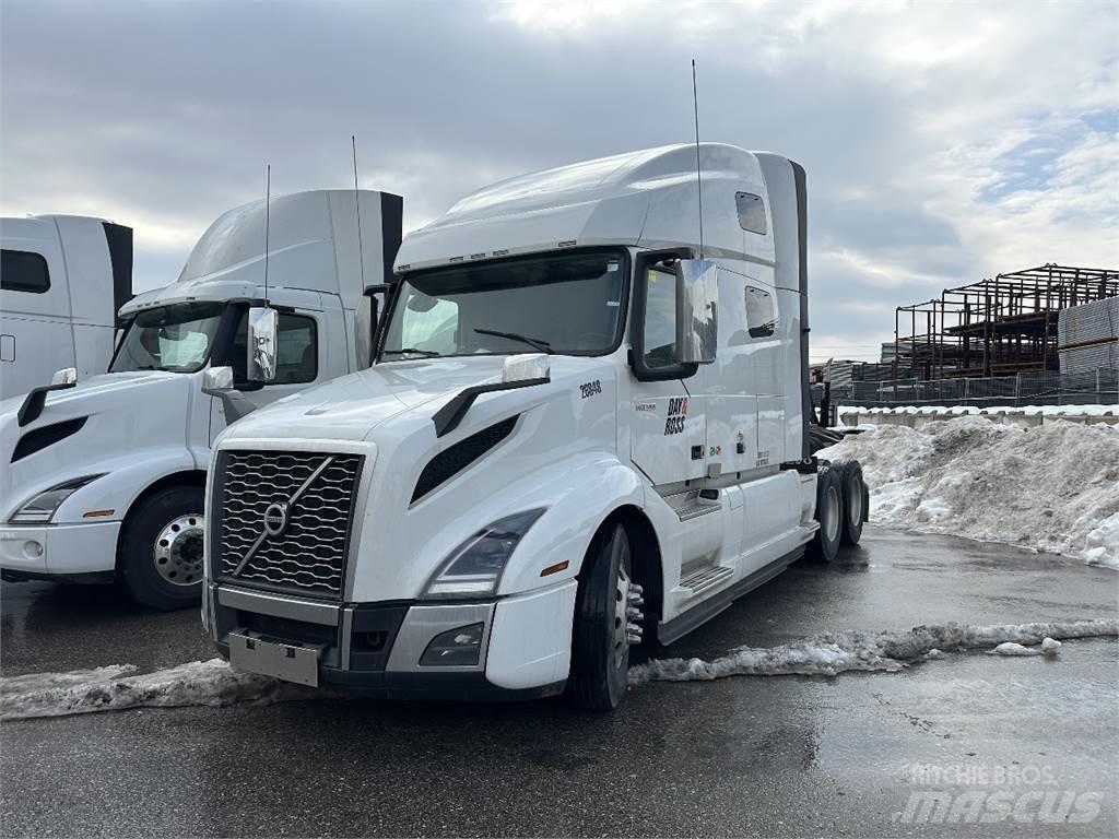 Volvo VNL760 Тягачі