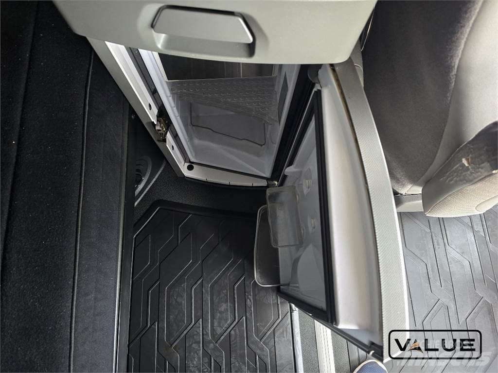 Volvo VNL760 Тягачі