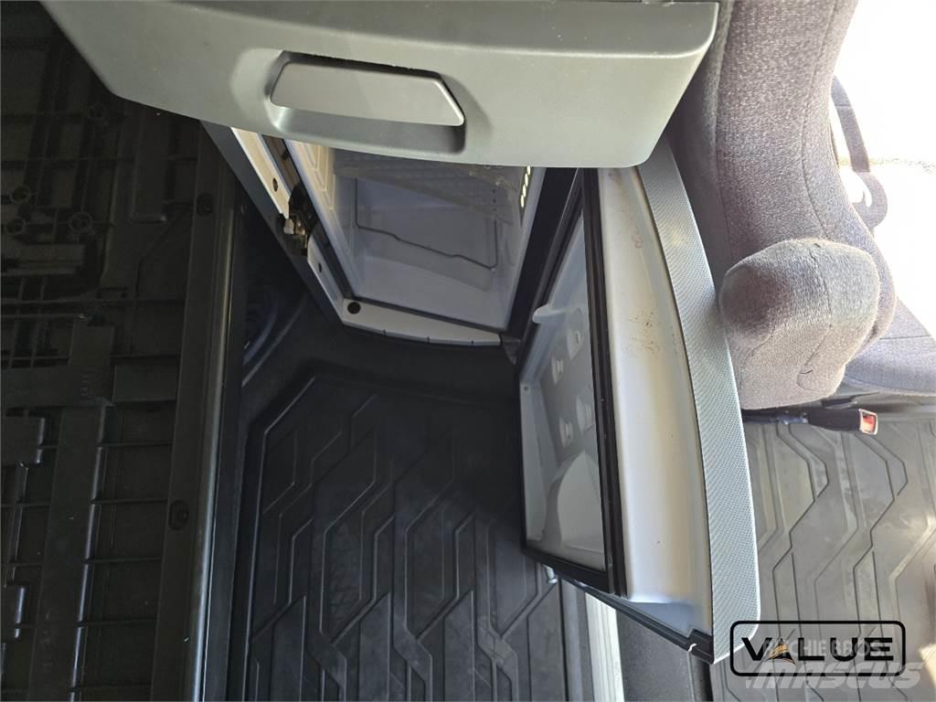 Volvo VNL760 Тягачі