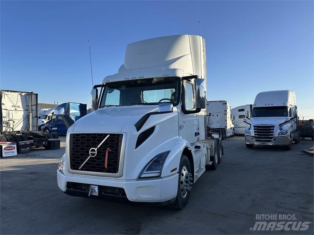 Volvo VNR Тягачі
