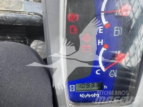 Kubota SVL65-2 Міні-навантажувачі